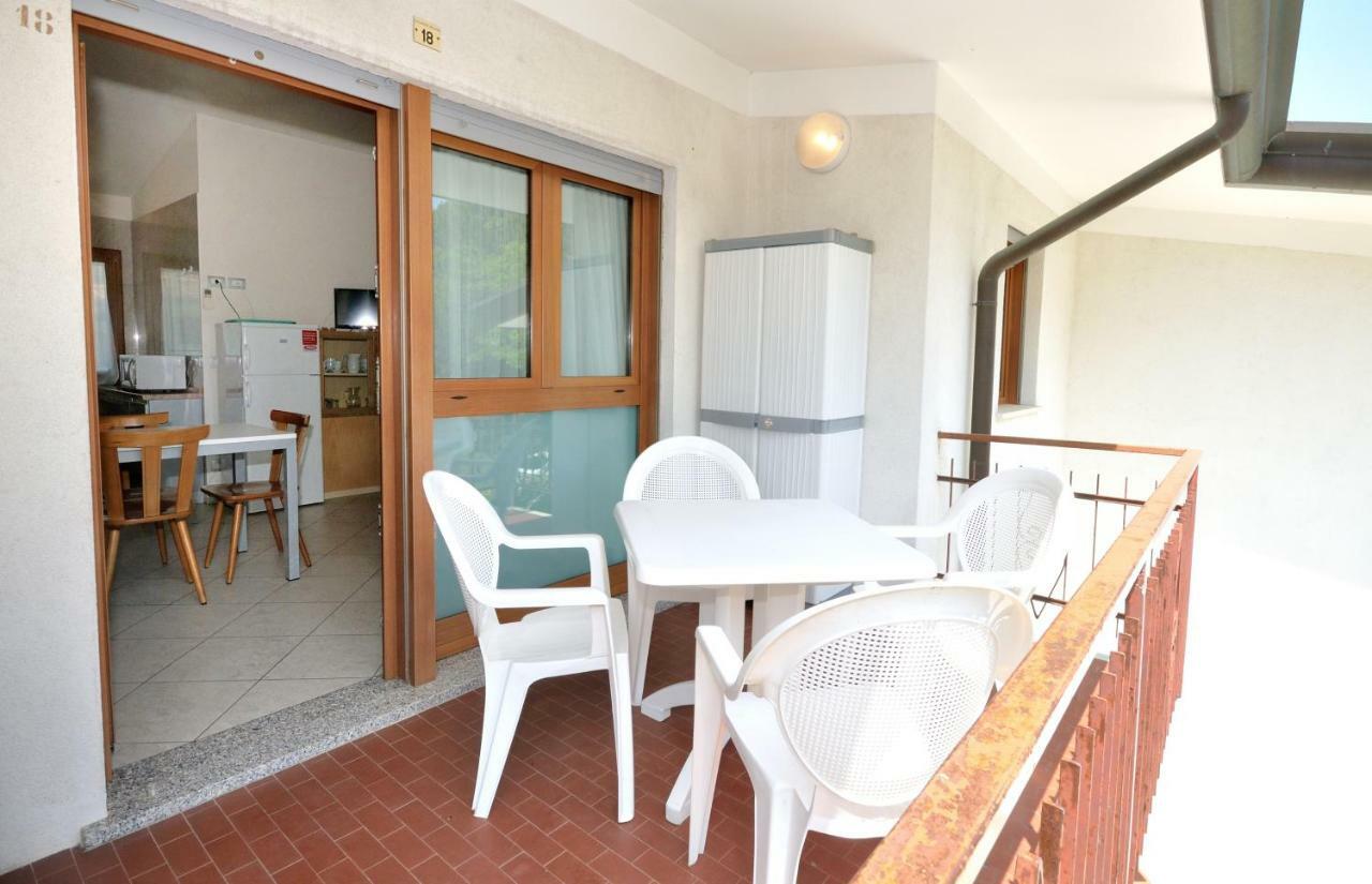 Villaggio Delfino Bibione Esterno foto